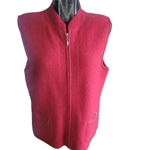 Lindor Jackets & Blazers - Lindor Red Sleeveless Wool Zip Up Sweater Vest M